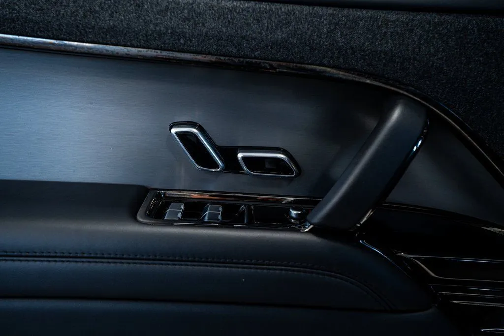 Land Rover Range Rover Sport photo 25