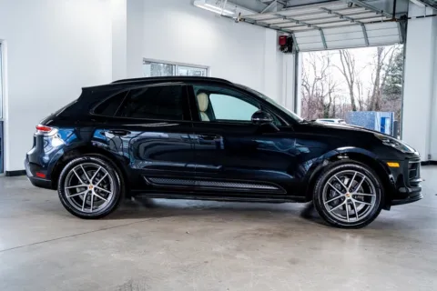 More photos of 2023 Porsche Macan at Atlanta Autos, GA
