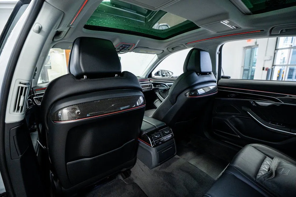 Audi S8 photo 53