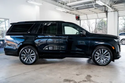 More photos of 2021 Cadillac Escalade Sport at Atlanta Autos, GA