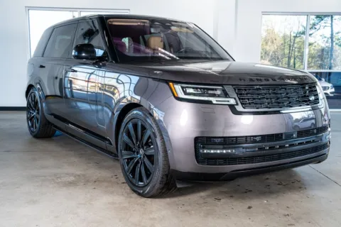 More photos of 2023 Land Rover Range Rover SE at Atlanta Autos, GA
