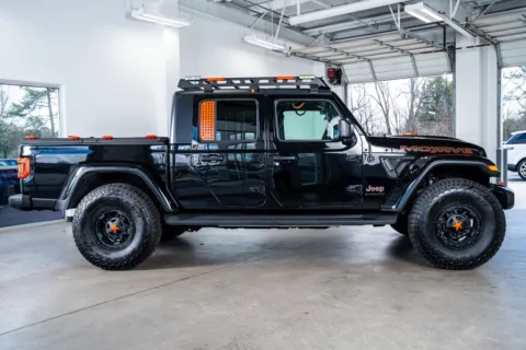 More photos of 2021 Jeep Gladiator Mojave at Atlanta Autos, GA