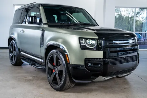 More photos of 2022 Land Rover Defender 90 X at Atlanta Autos, GA