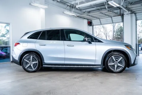 More photos of 2024 Mercedes-Benz EQE 350 SUV at Atlanta Autos, GA