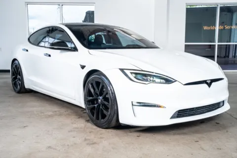 More photos of 2022 Tesla Model S Plaid at Atlanta Autos, GA