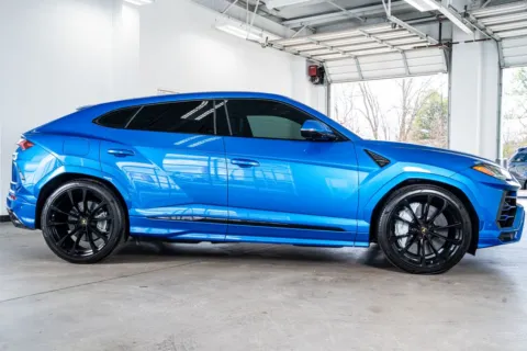 More photos of 2020 Lamborghini Urus at Atlanta Autos, GA
