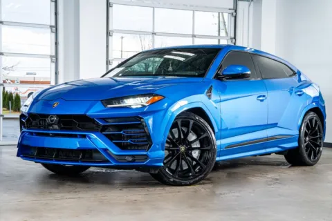 Photos of 2020 Lamborghini Urus for sale in Marietta, GA at Atlanta Autos