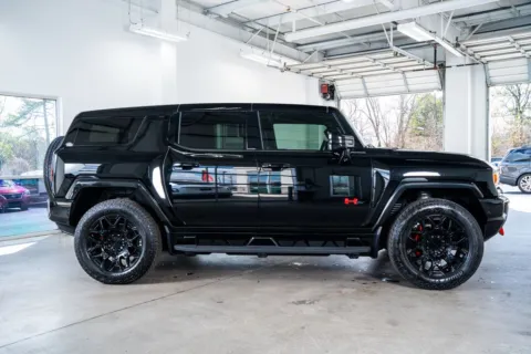 More photos of 2024 GMC Hummer EV SUV 2X at Atlanta Autos, GA