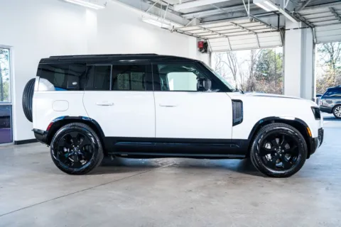 More photos of 2023 Land Rover Defender 110 X-Dynamic SE at Atlanta Autos, GA