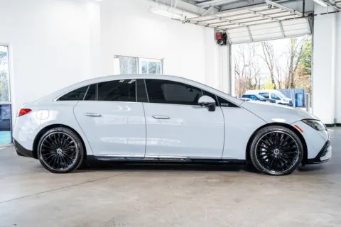 More photos of 2023 Mercedes-Benz EQE 500 Sedan at Atlanta Autos, GA