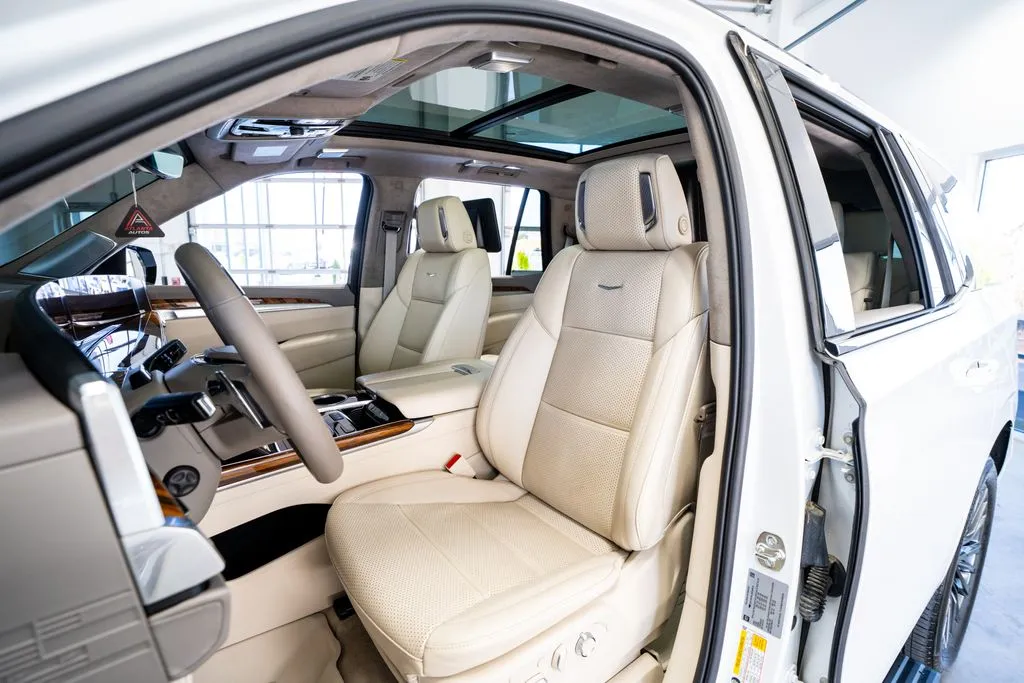 2025 Cadillac Escalade Sport Platinum - Photo 37