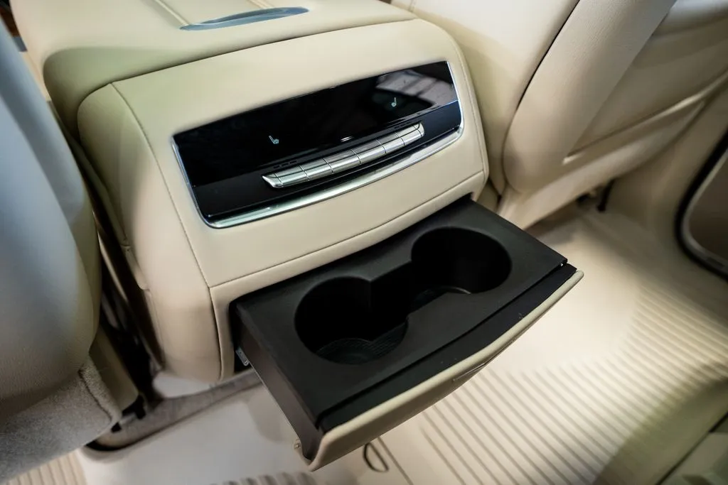 2025 Cadillac Escalade Sport Platinum - Photo 56