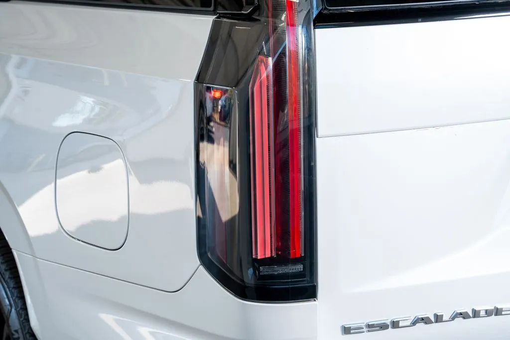 2025 Cadillac Escalade Sport Platinum - Photo 23