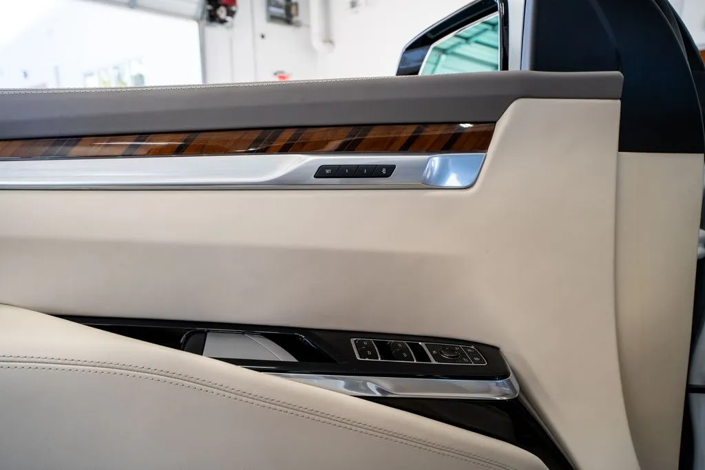 2025 Cadillac Escalade Sport Platinum - Photo 31