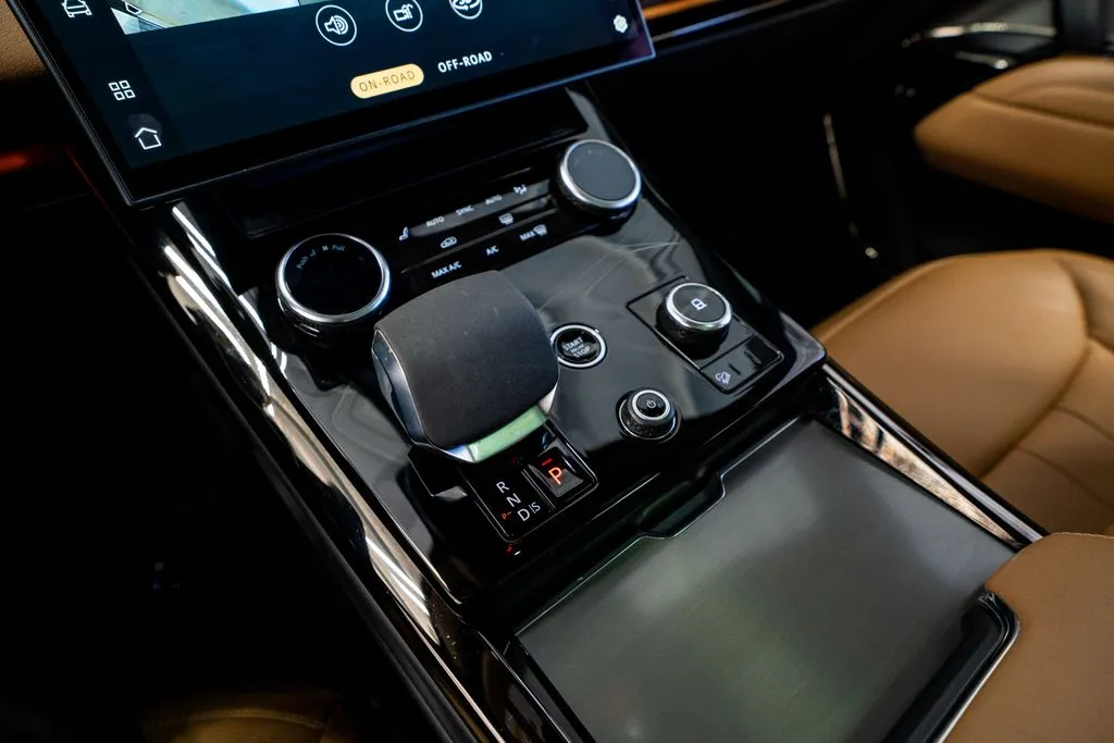 Land Rover Range Rover Sport photo 43