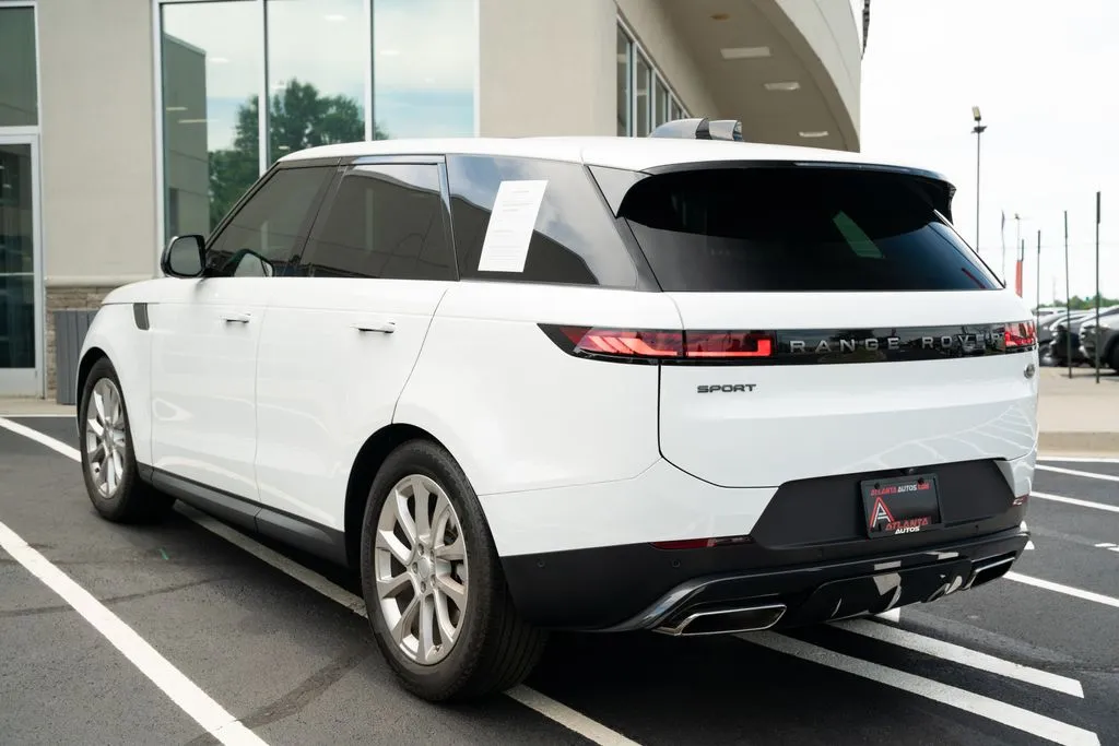 Land Rover Range Rover Sport photo 18