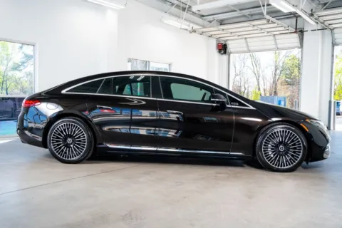 More photos of 2022 Mercedes-Benz EQS 580 at Atlanta Autos, GA