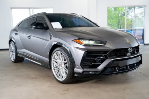 More photos of 2019 Lamborghini Urus at Atlanta Autos, GA