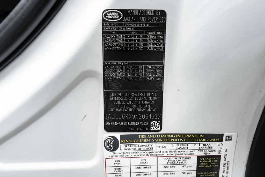 Land Rover Defender photo 47