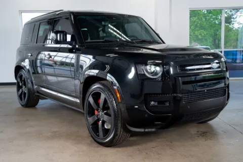 More photos of 2023 Land Rover Defender 110 X at Atlanta Autos, GA