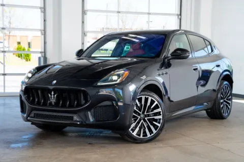 Photos of 2023 Maserati Grecale Modena for sale in Marietta, GA at Atlanta Autos