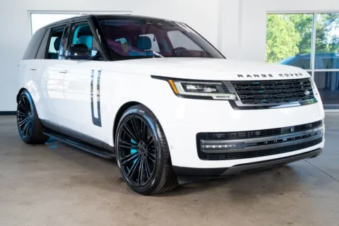 More photos of 2023 Land Rover Range Rover SE at Atlanta Autos, GA