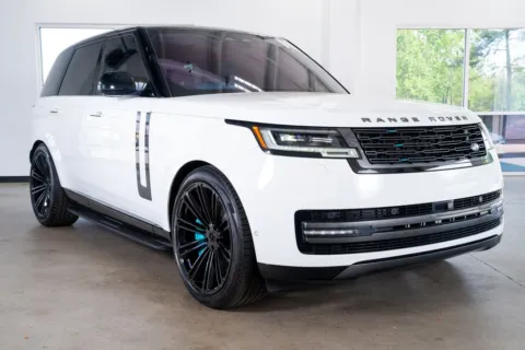 More photos of 2023 Land Rover Range Rover SE at Atlanta Autos, GA