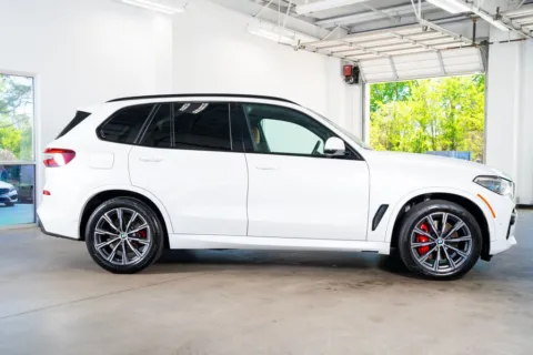 More photos of 2022 BMW X5 xDrive40i at Atlanta Autos, GA