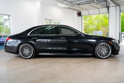 More photos of 2021 Mercedes-Benz S-Class S 580 at Atlanta Autos, GA
