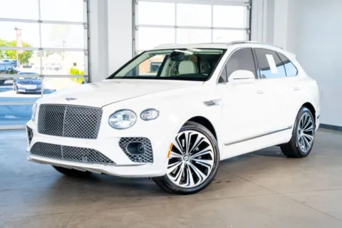 Photos of 2021 Bentley Bentayga Hybrid for sale in Marietta, GA at Atlanta Autos
