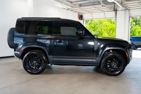 More photos of 2024 Land Rover Defender 90 S at Atlanta Autos, GA