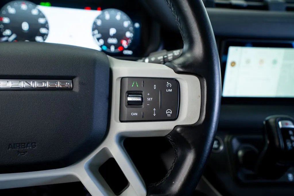 2024 Land Rover Defender S - Photo 38