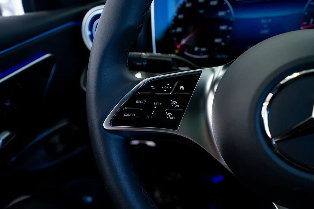 2024 Mercedes-Benz CLE CLE 300 - Photo 36