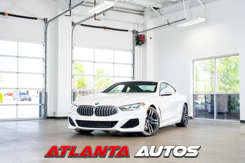 2022 BMW 8 Series 840i Coupe's photo