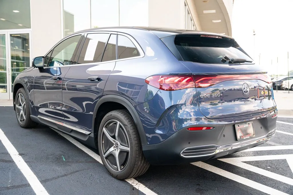 Mercedes-Benz EQE photo 17