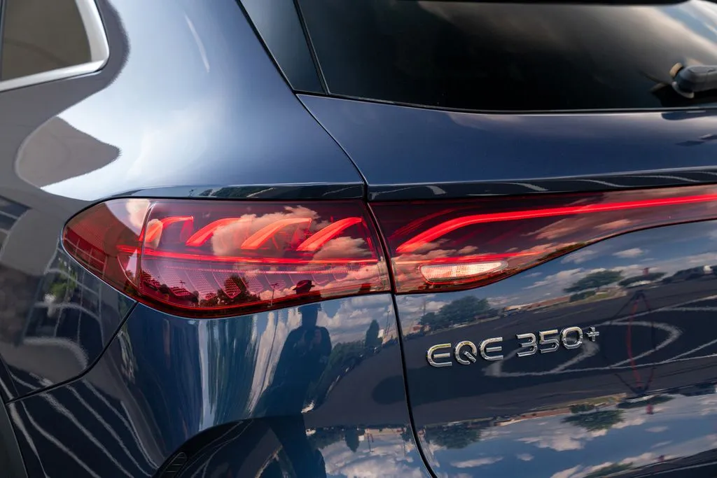 Mercedes-Benz EQE photo 18