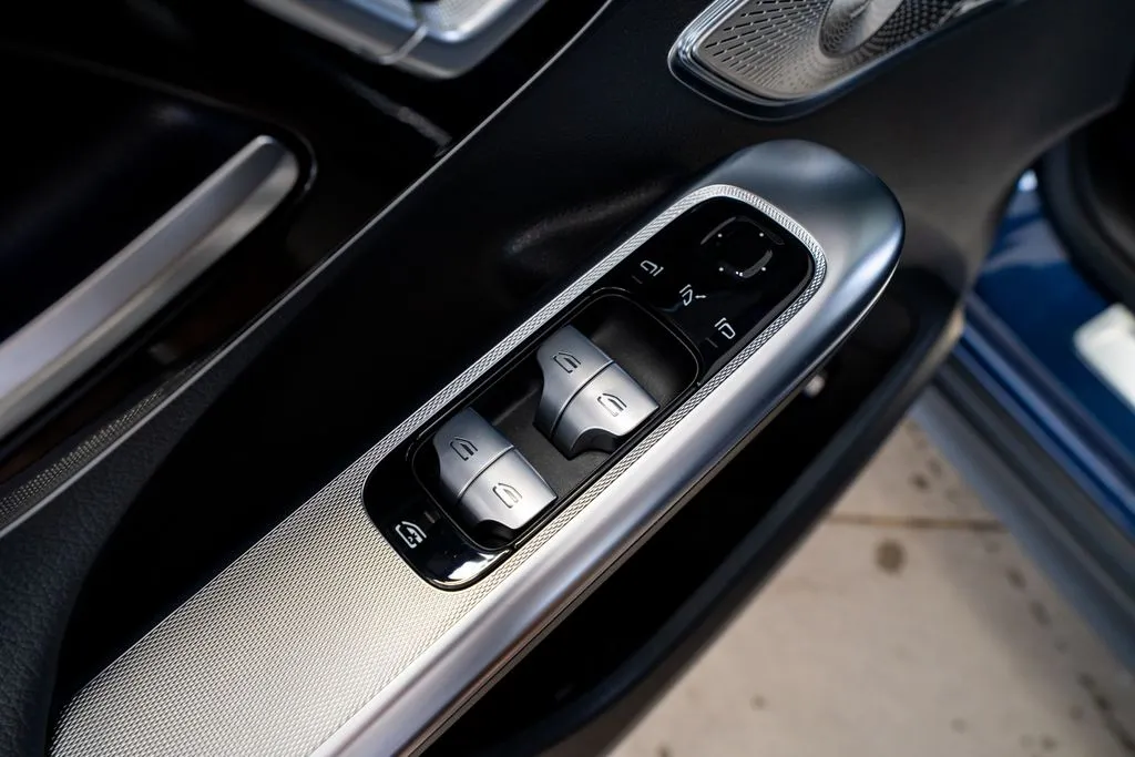 Mercedes-Benz EQE photo 28