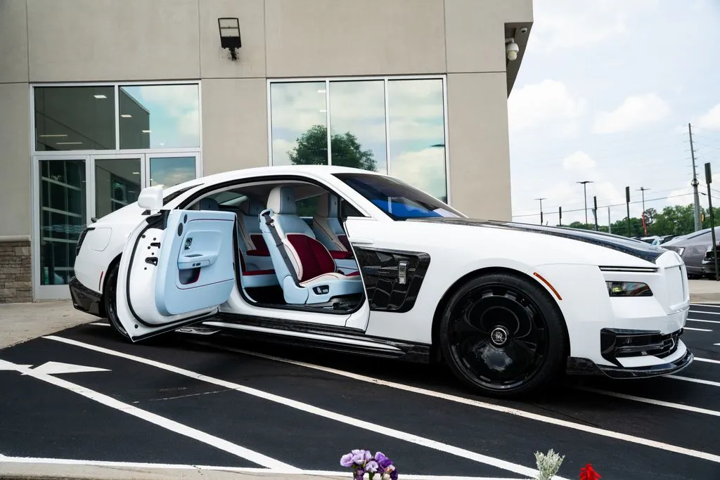 2024 Rolls-Royce Spectre Base - Photo 14