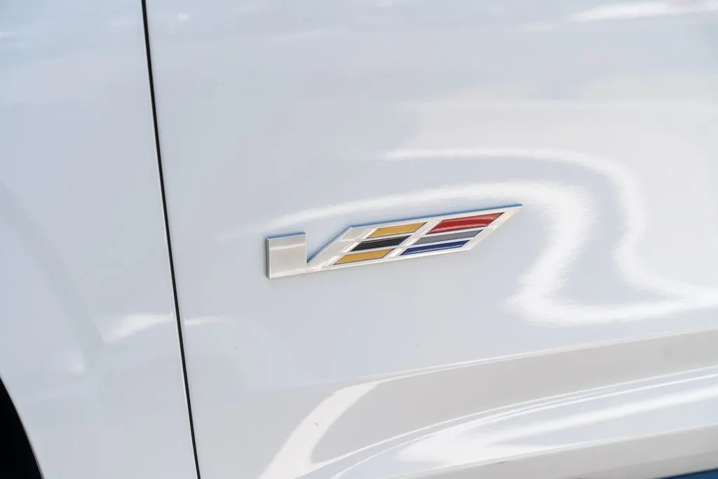Cadillac Escalade photo 25