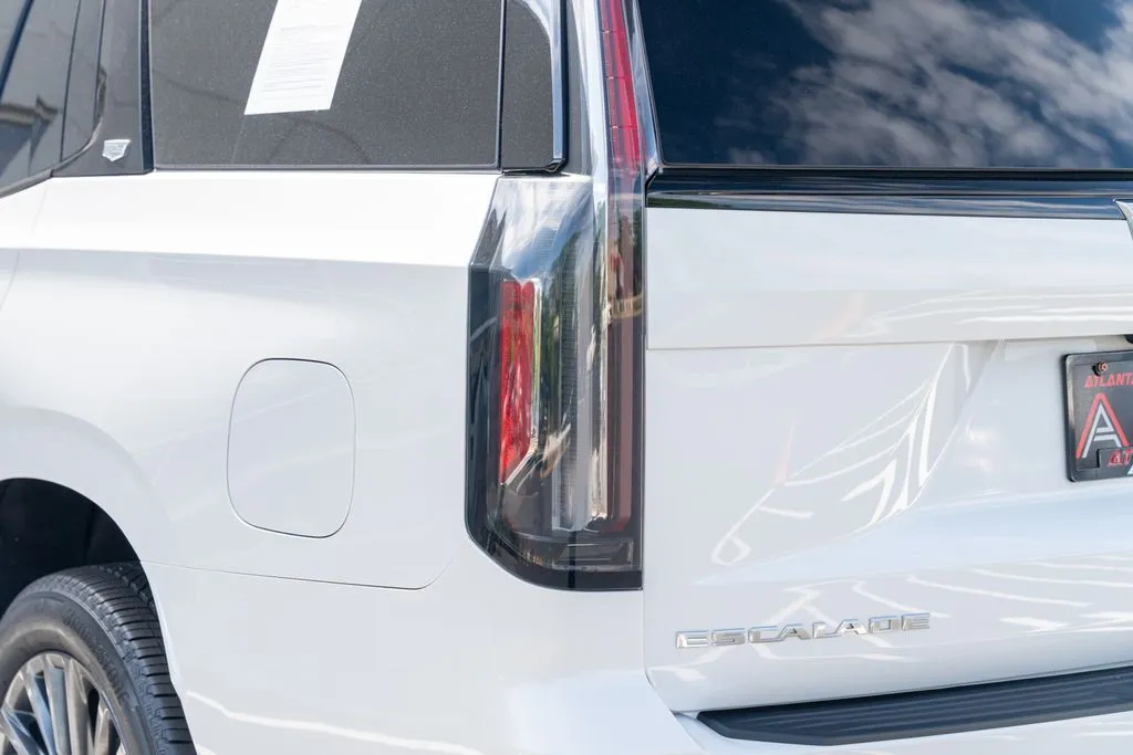 Cadillac Escalade photo 18