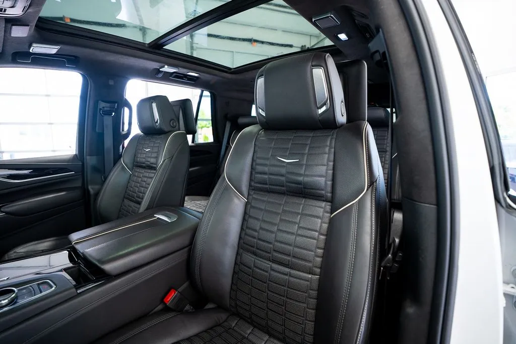 Cadillac Escalade photo 33
