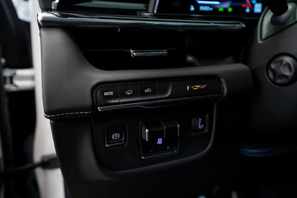 Cadillac Escalade photo 32