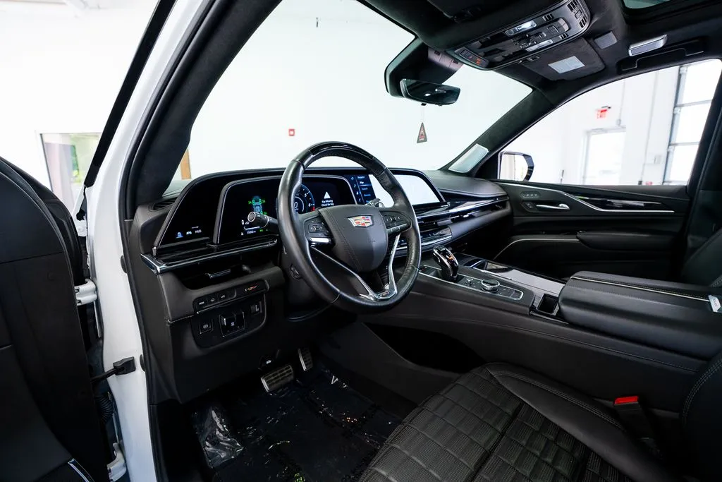 Cadillac Escalade photo 30