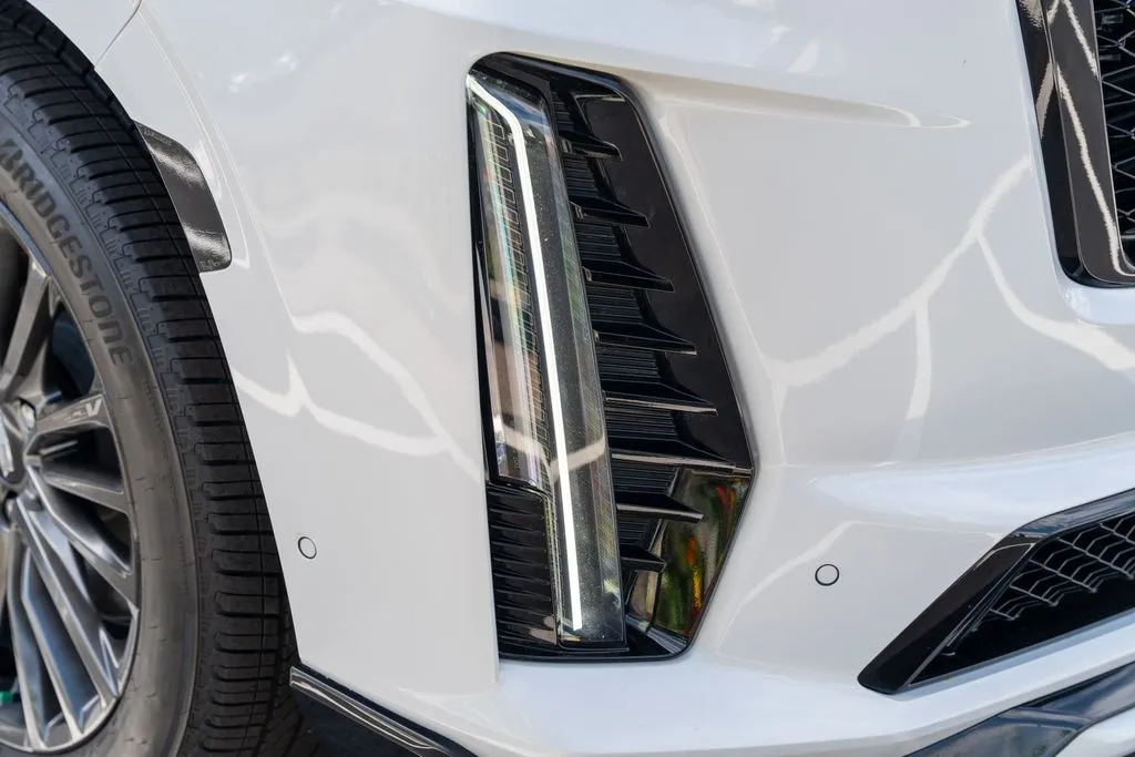 Cadillac Escalade photo 10