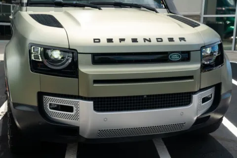 More photos of 2020 Land Rover Defender 110 SE at Atlanta Autos, GA