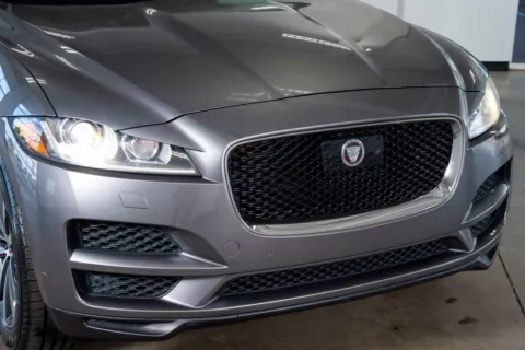 More photos of 2019 Jaguar F-PACE 25t Prestige at Atlanta Autos, GA