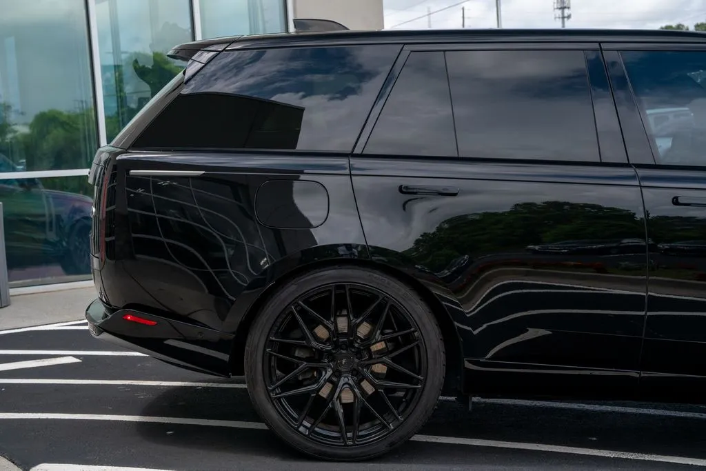 Land Rover Range Rover photo 12