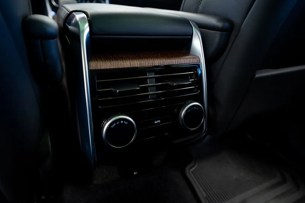 Land Rover Range Rover photo 48