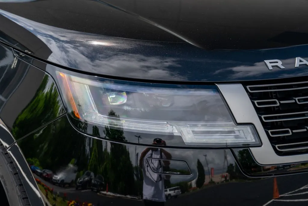 Land Rover Range Rover photo 9
