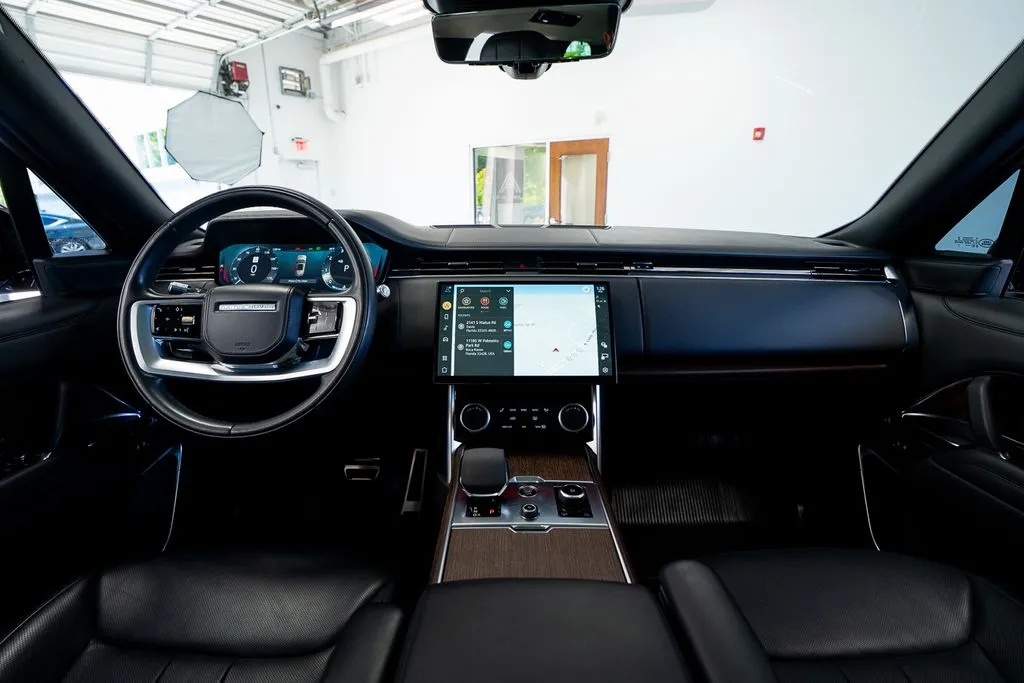 Land Rover Range Rover photo 47